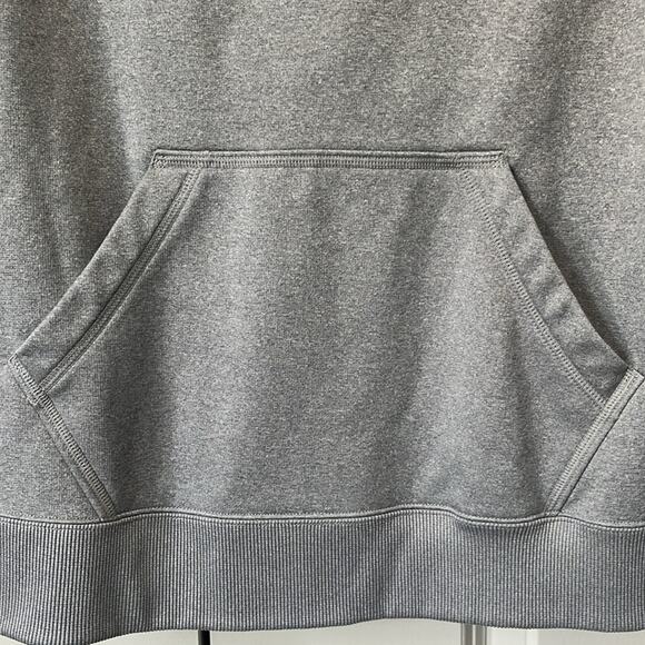 Under Armour Loose Fit Patch Logo Women’s Pullover Sweatshirt Size Small - Picture 4 of 9